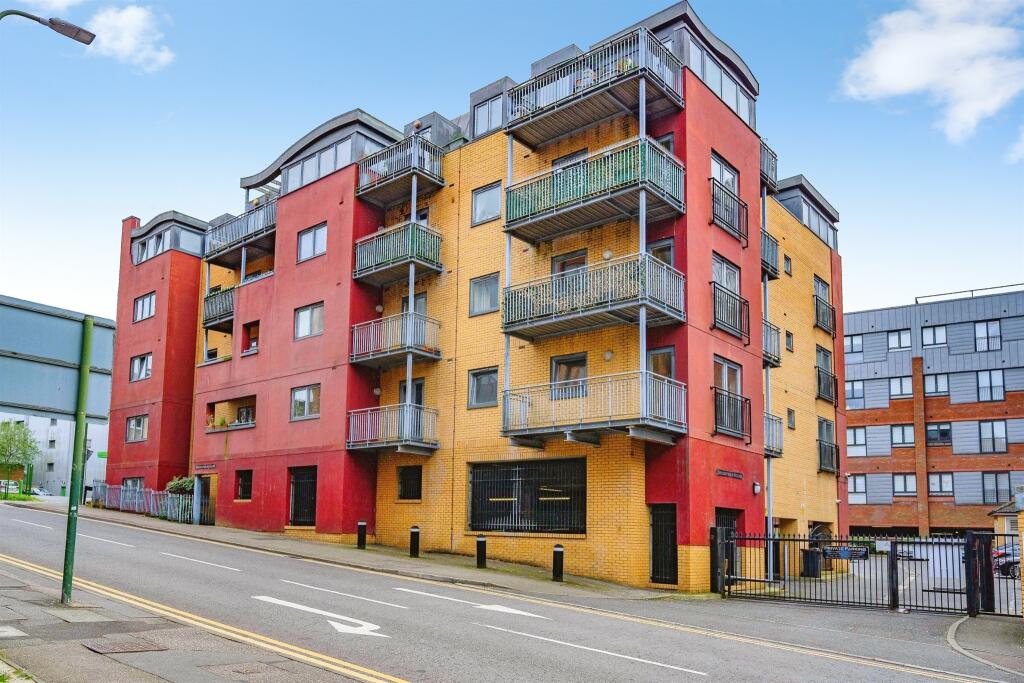 Main image of property: Selden Hill, HEMEL HEMPSTEAD
