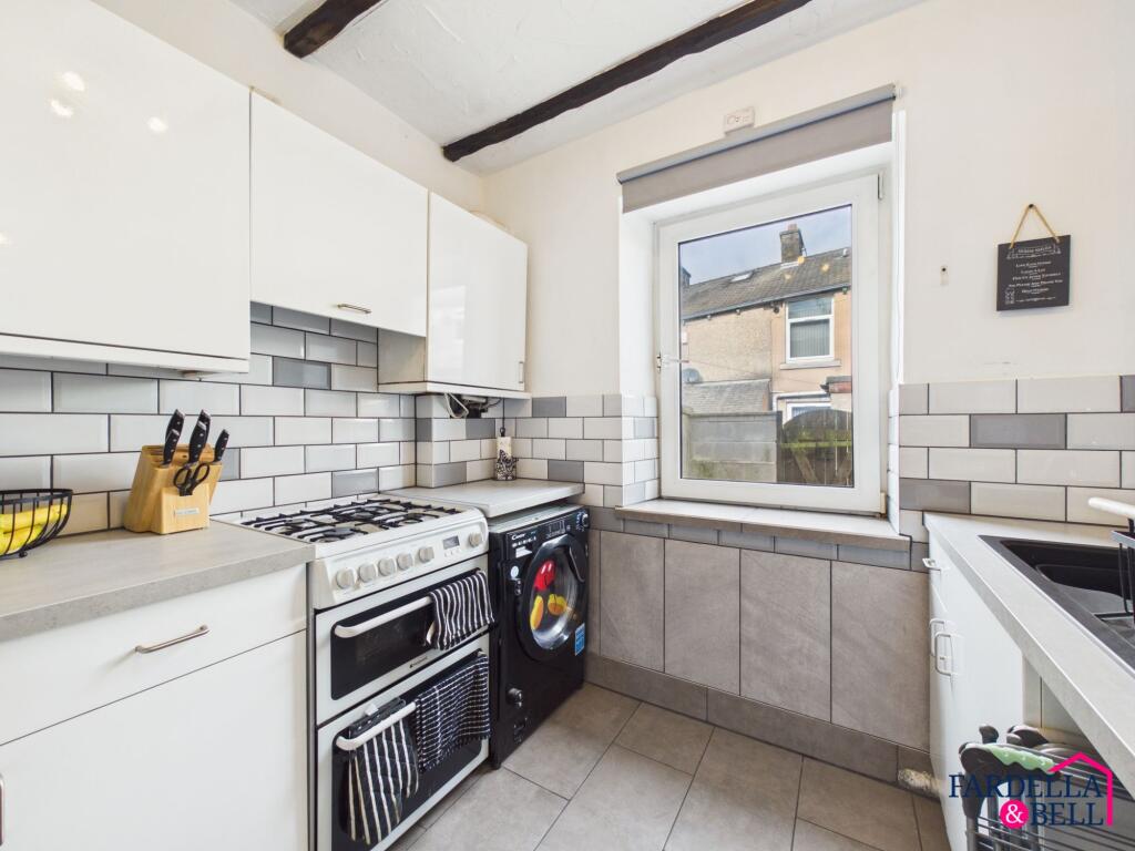 House in Burnley, Padiham - View 3