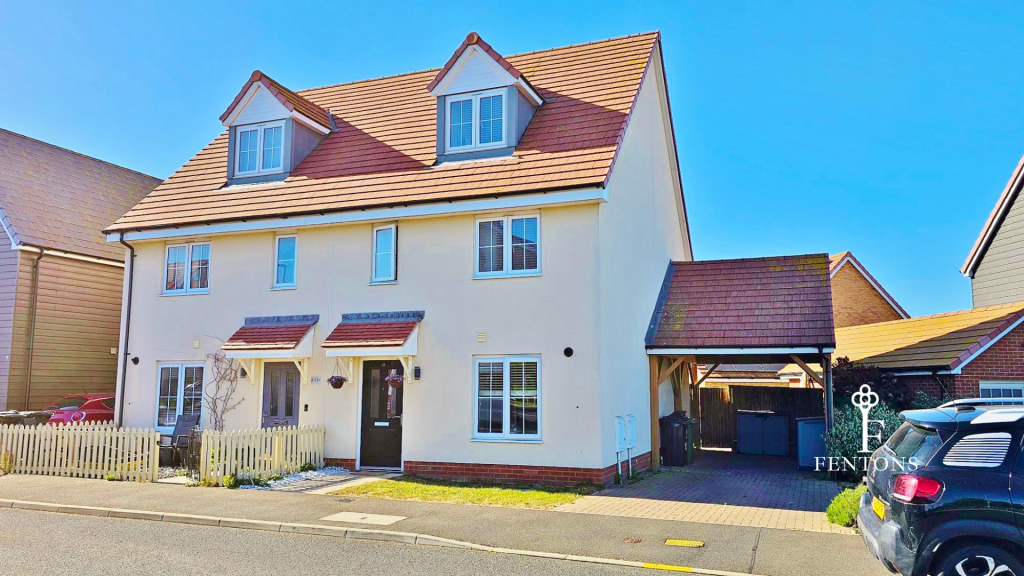 Main image of property: Secret Waters, Walton-on-the-Naze