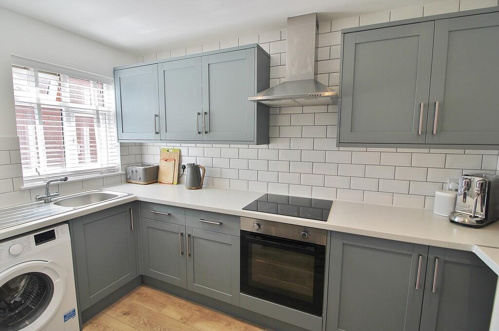 House in Havant, Waterlooville - View 3