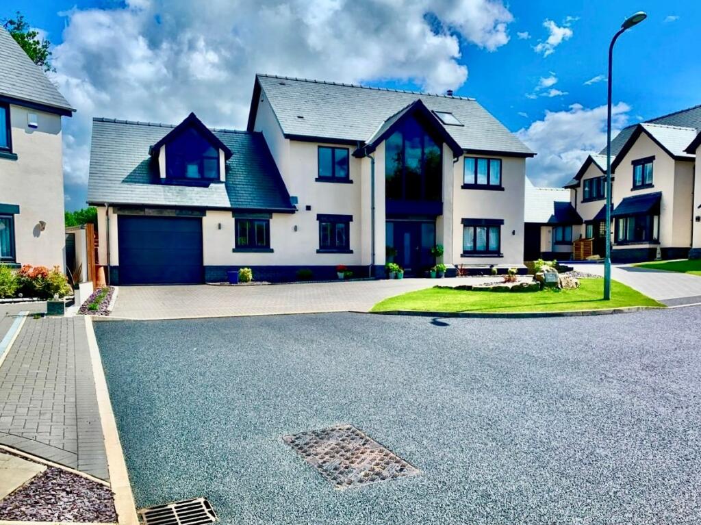 Main image of property: Star Road, Penperlleni, Pontypool, NP4