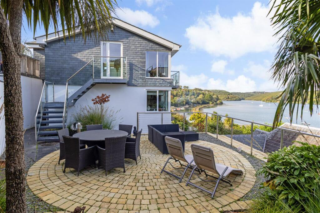 House in Plymouth - View 3