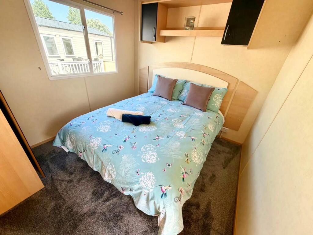 2010 ABI Vista, New Beach Holiday Park, Dymchurch, Romney Marsh, Kent, TN29 0JX - More