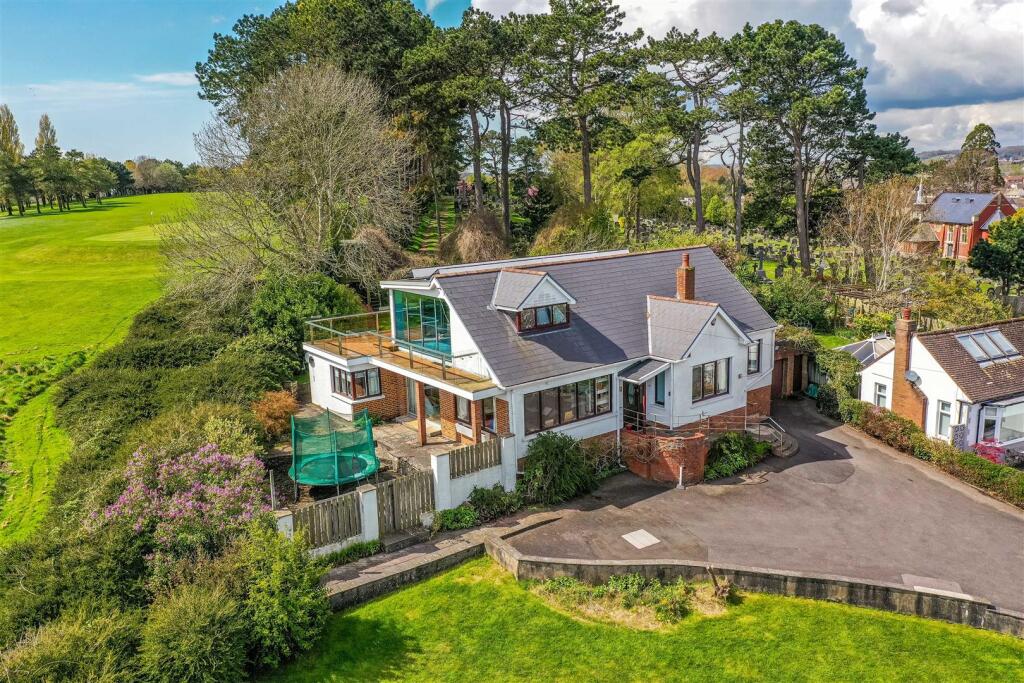 Main image of property: 19 Chantry Rise, Penarth, Vale of Glamorgan, CF64 5RS