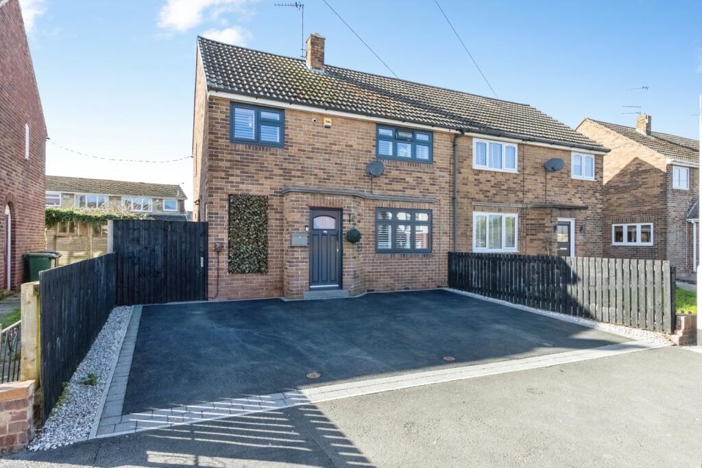 Main image of property: Town Street, Carlton, Wakefield, West Yorkshire, WF3