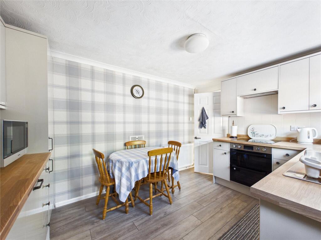 House in Ipswich, Chantry - View 4