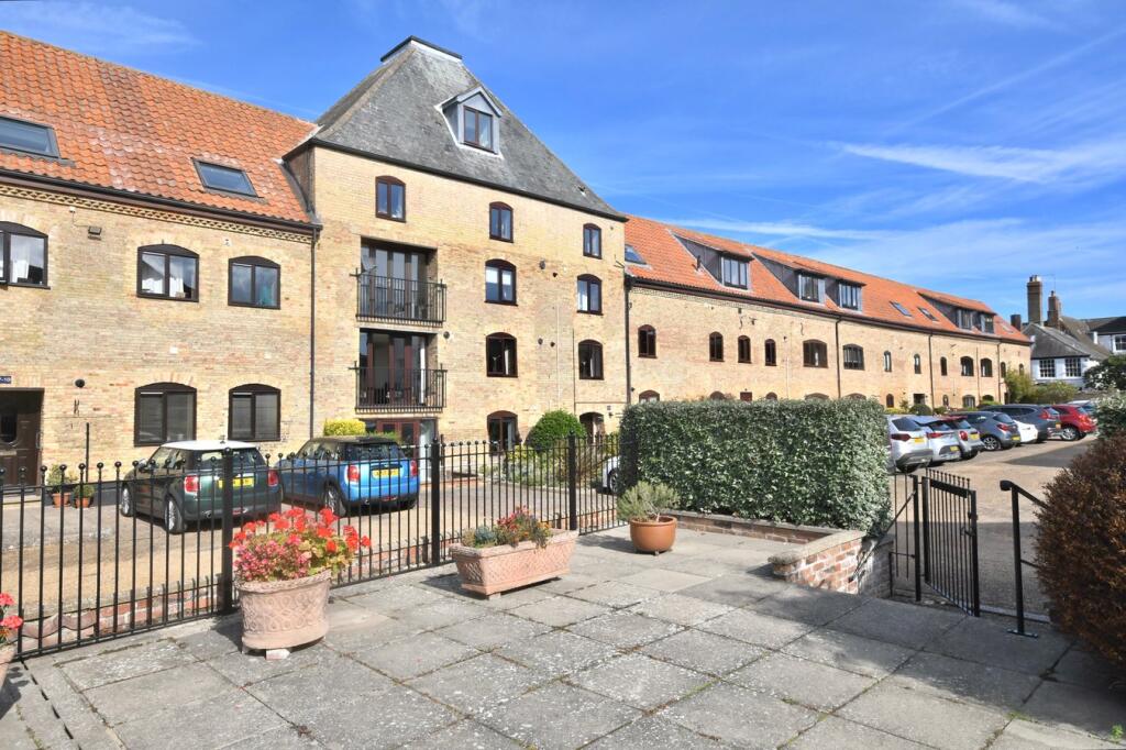 Main image of property: Trenowath Place, King's Lynn, PE30