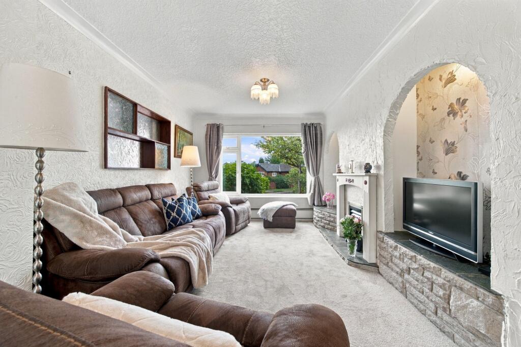 House in Tameside, Greater Manchester - View 5