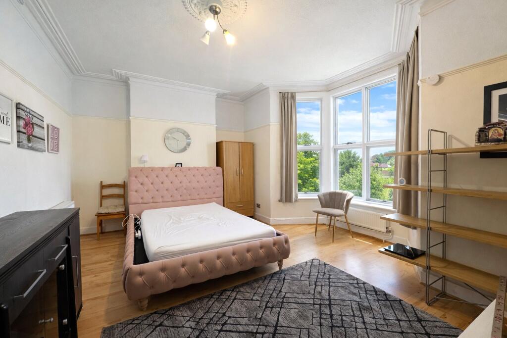 Broadfield Road, London, SE6 photo 2