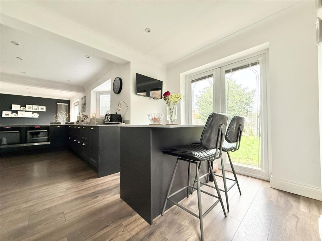 Ludlam Close, Countesthorpe, Leicester photo 4