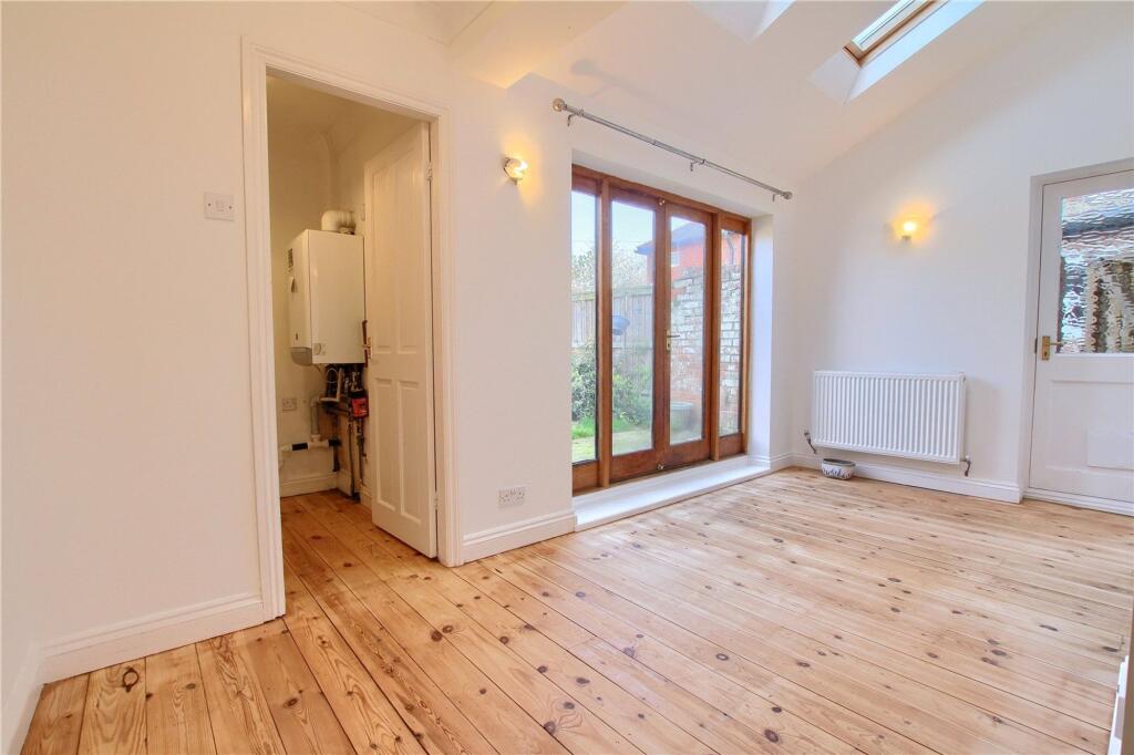 House in Stockton-on-Tees - More