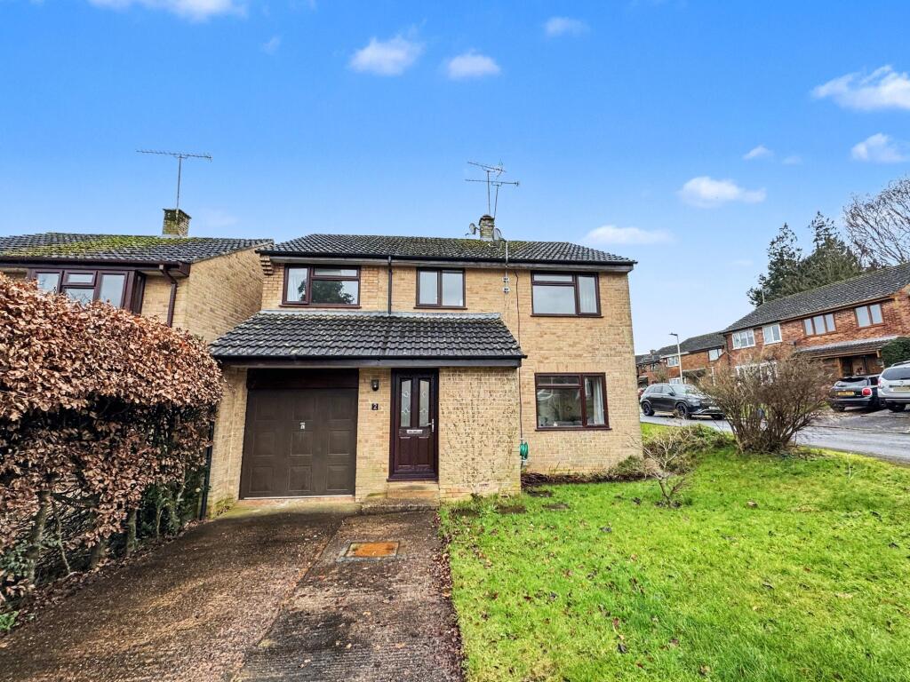 Main image of property: Oaklea, Tiverton, EX16