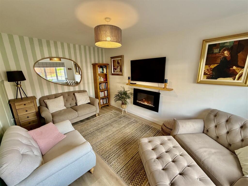 House in Shrewsbury, Whitchurch Urban - View 3