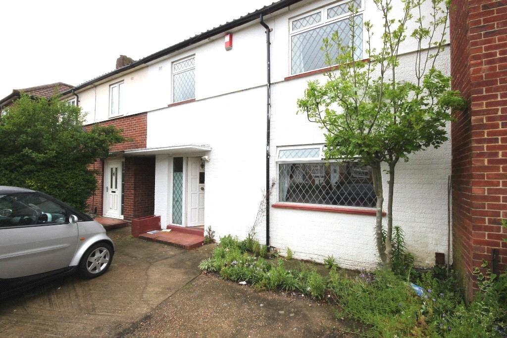 Main image of property: Hounslow, Greater London, TW4