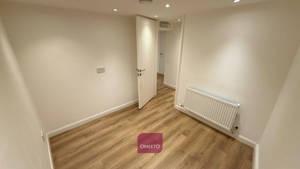 Lower Ground Floor treatment room