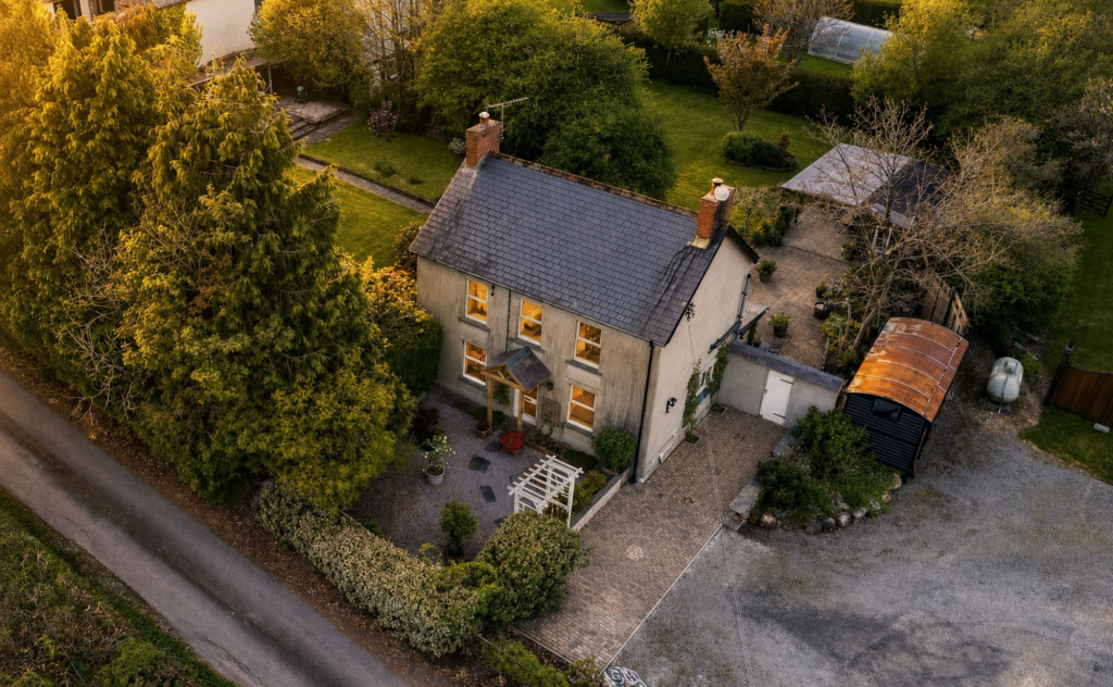 House in Llanfallteg, Henllanfallteg
