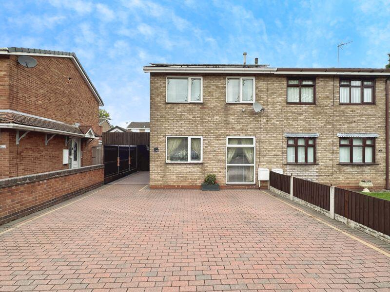 3-bed semi-detached on Walnut Drive, Cannock, £245,000