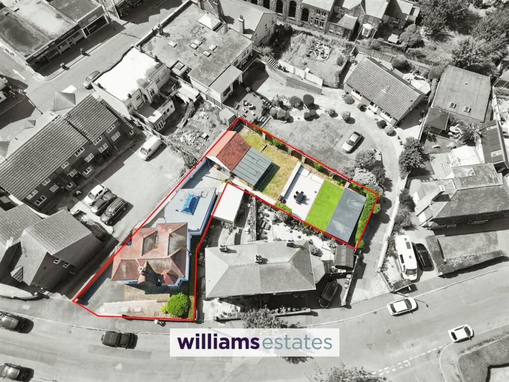 Clwyd Avenue, Prestatyn, LL19 photo 4