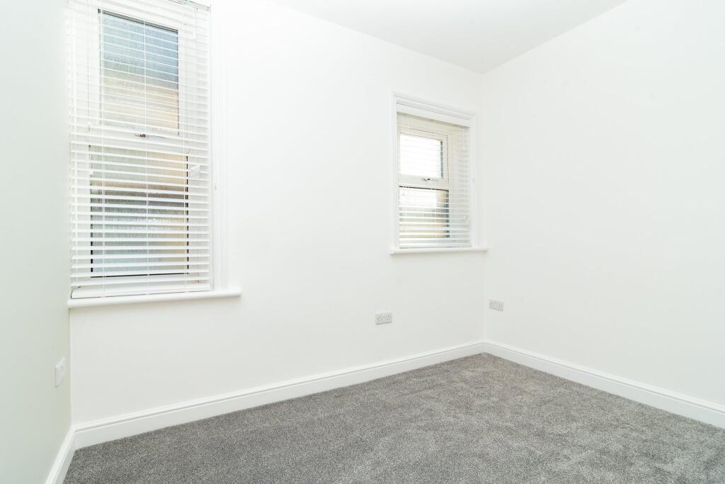 Apartment in Bournemouth, Boscombe - More