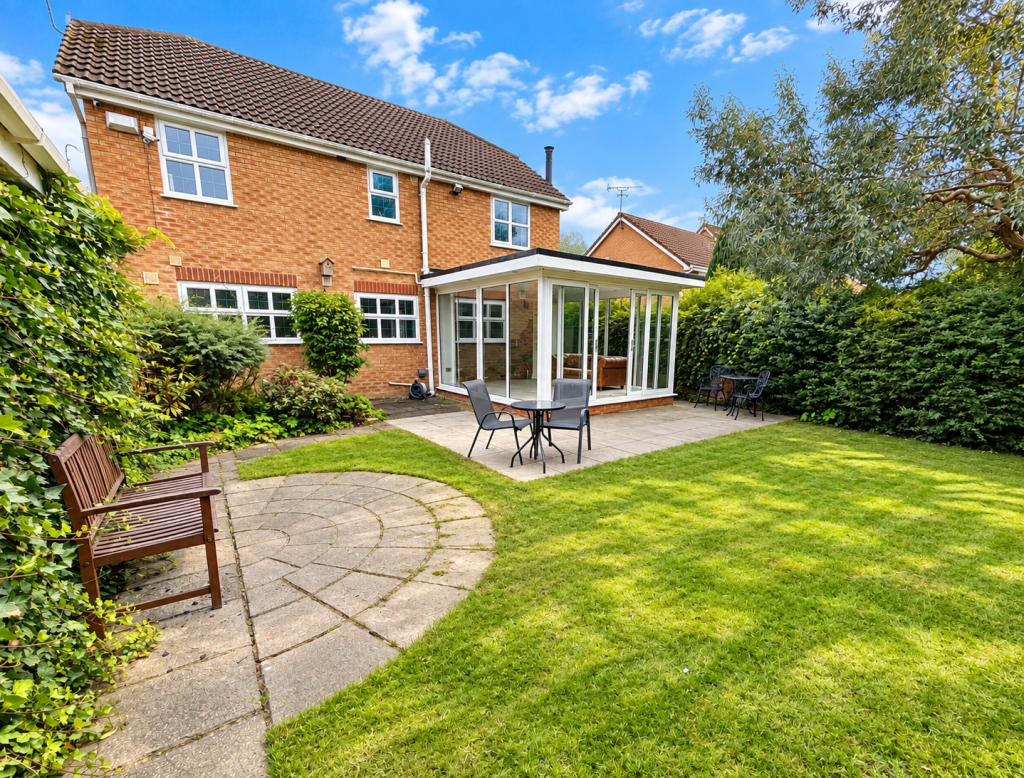 House in Stockport, Offerton - View 5