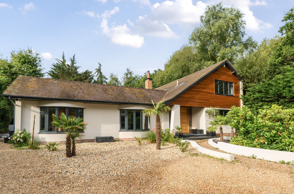 Main image of property: Bourne Lane, Woodlands, SO40