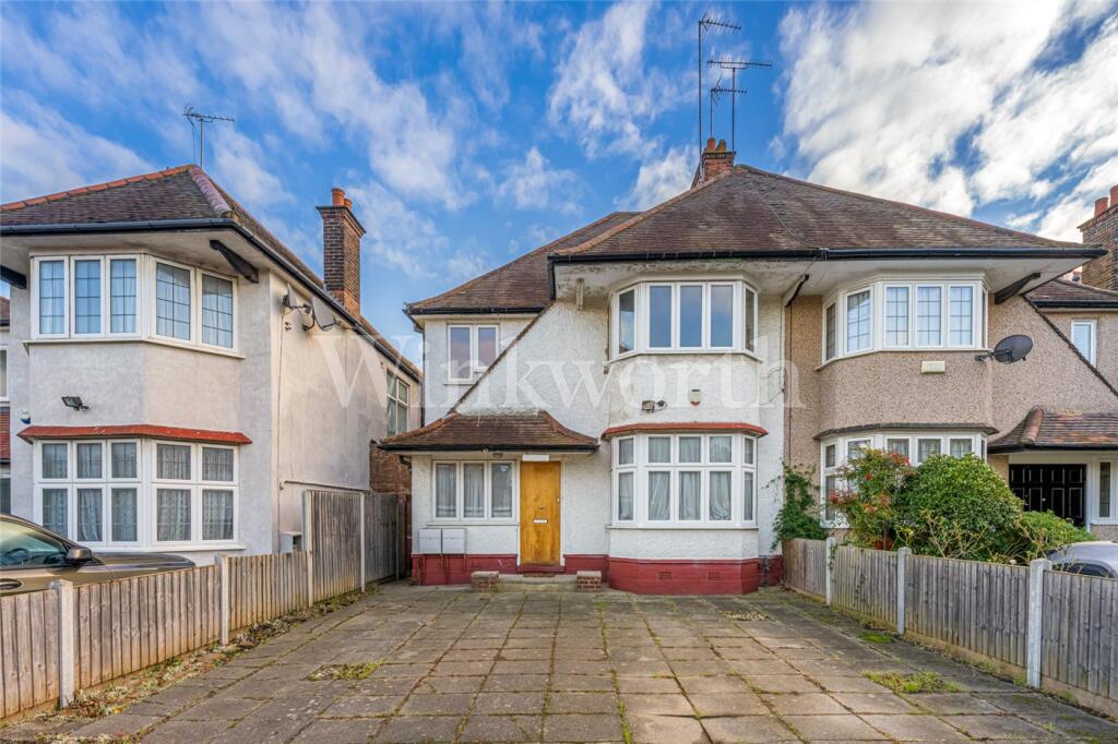Main image of property: Hodford Road, London, NW11