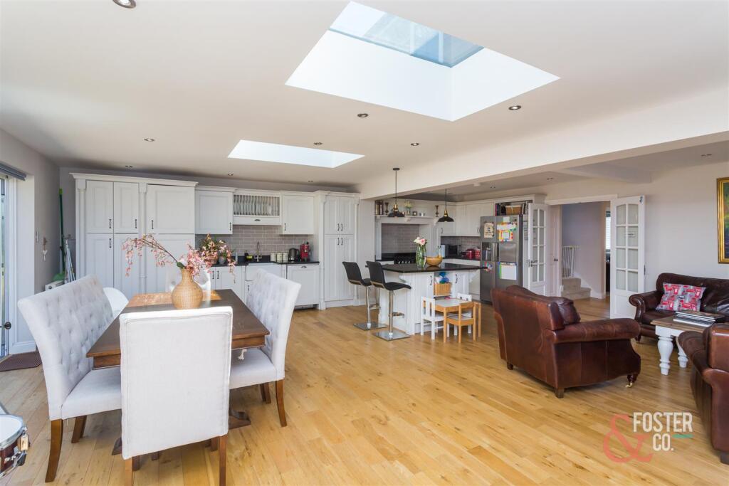 House in Hove, West Blatchington - View 4