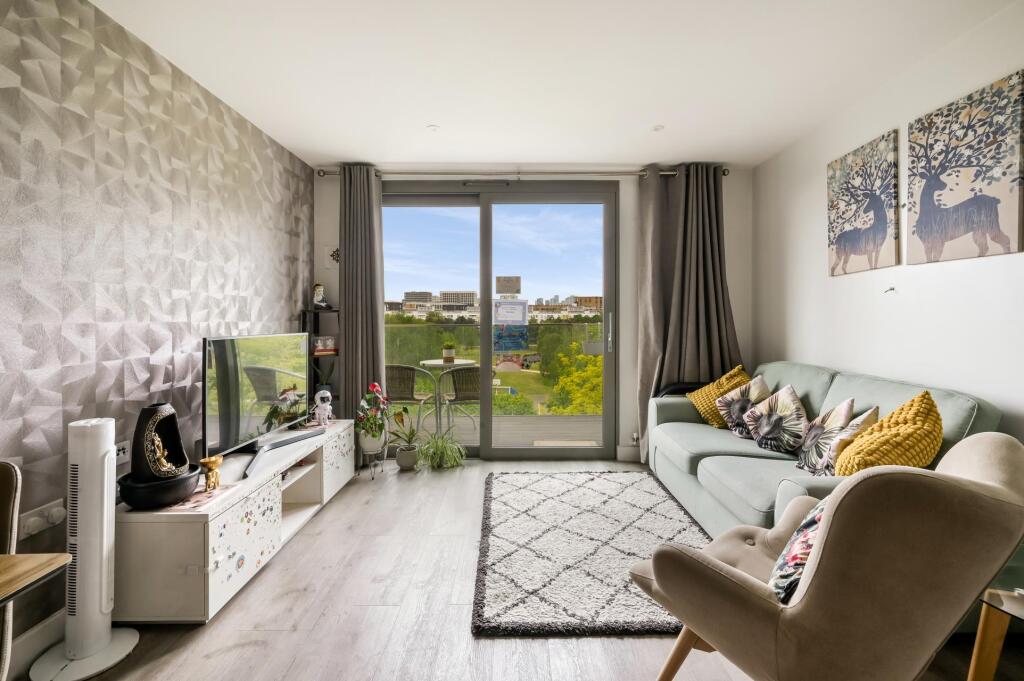 Main image of property: Parkside Court, London, E16