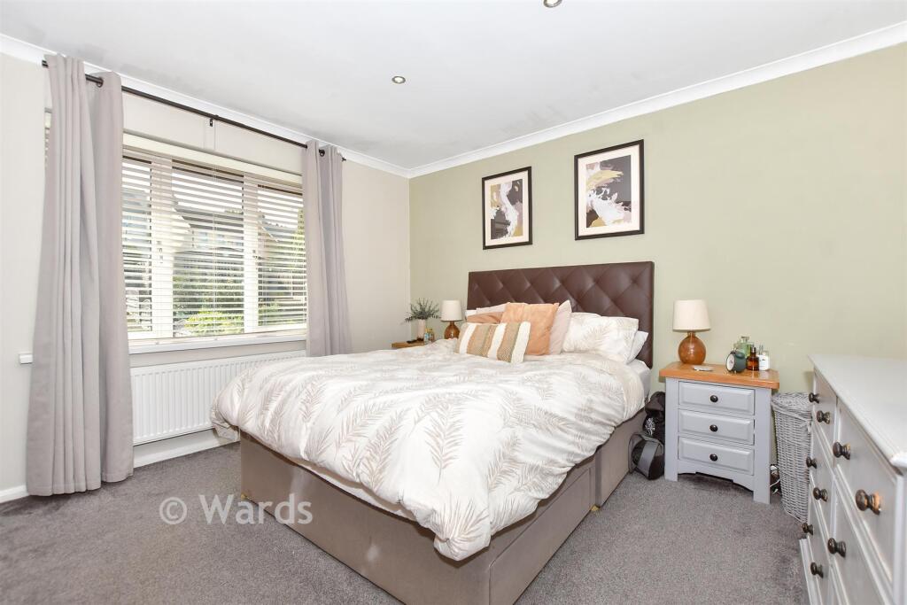 Apartment in Dover, Maxton - View 4