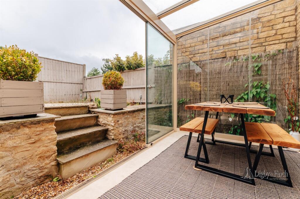 House in Stamford, Collyweston - View 2