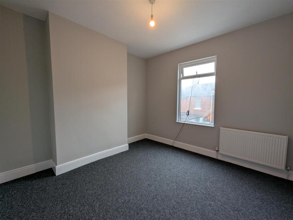House in Darlington - More