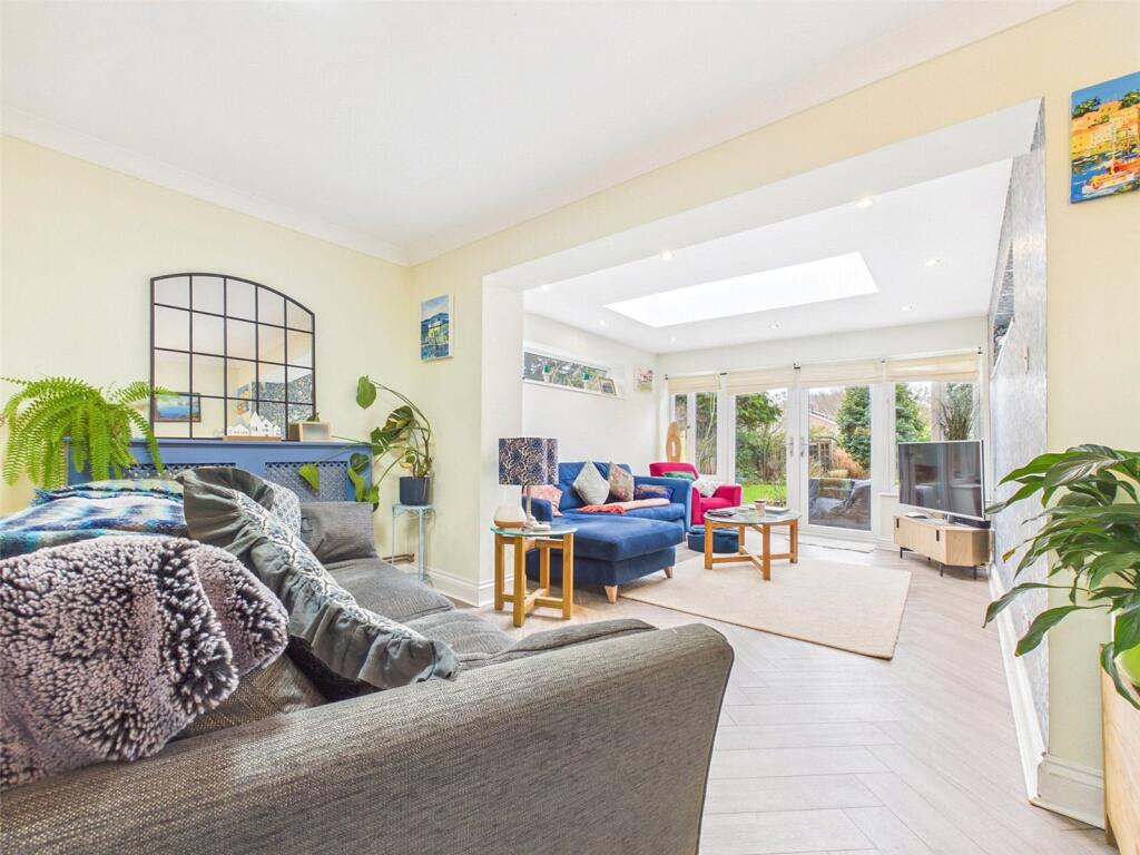 Ringwood Road, Bransgore, Christchurch, BH23 photo 2