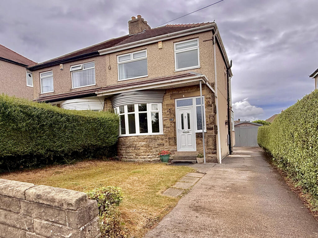 Main image of property: Farfield Grove, Bradford, West Yorkshire, BD6
