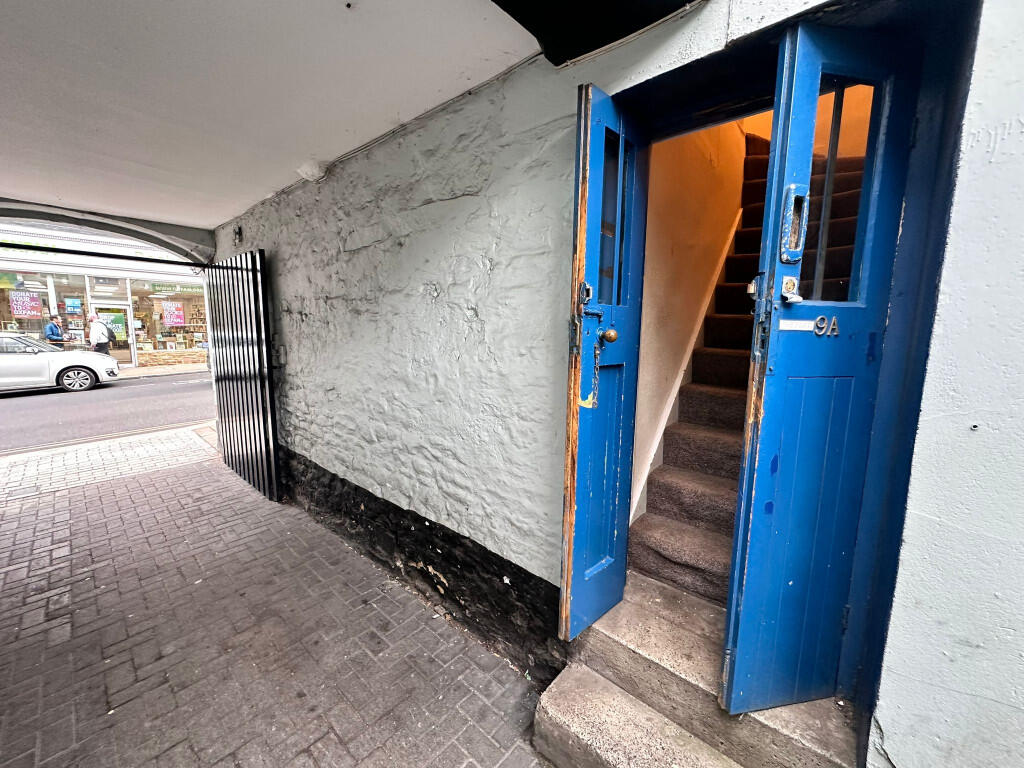 9A Battle Hill, Hexham, Northumberland, NE46 photo 2