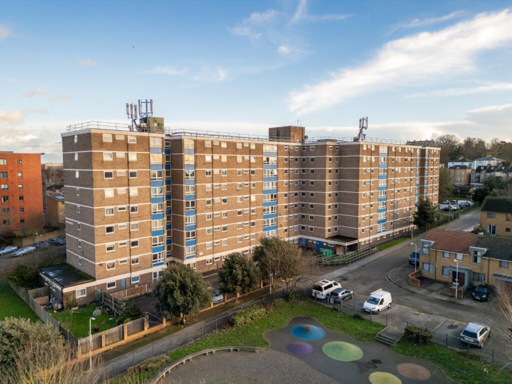 Main image of property: Gravesham Court, Clarence Row, Gravesend, Kent, DA12 1HN