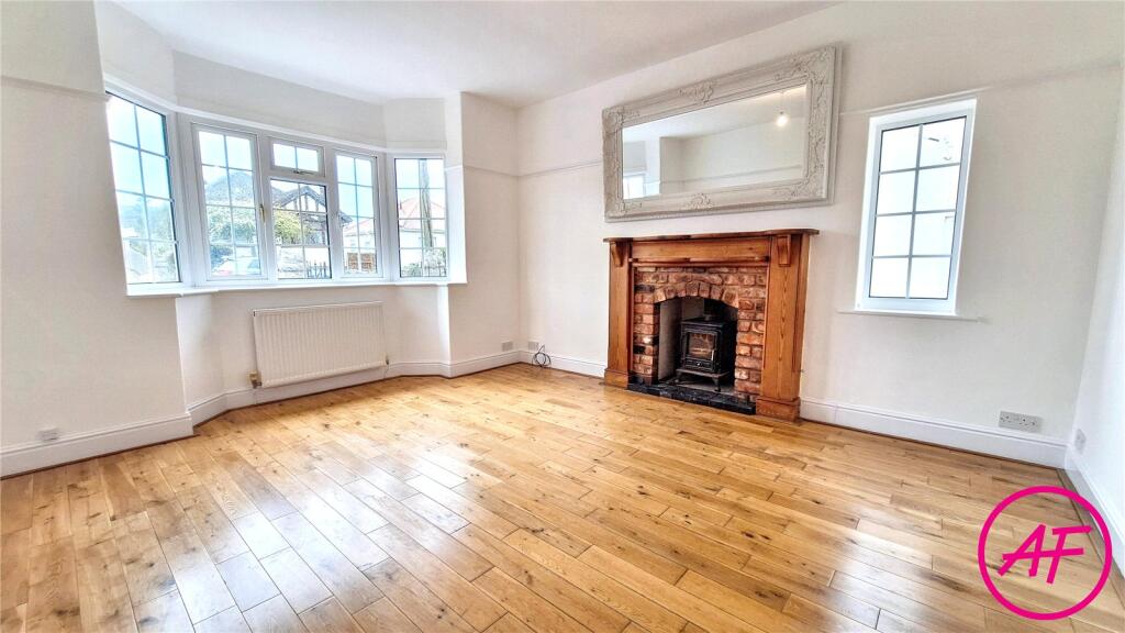 Grange Road, Llanrhos, Llandudno, Conwy, LL30 photo 3