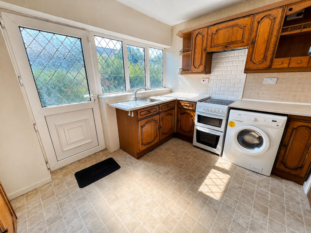 Deramore Close, Ashton-Under-Lyne, OL6 photo 4