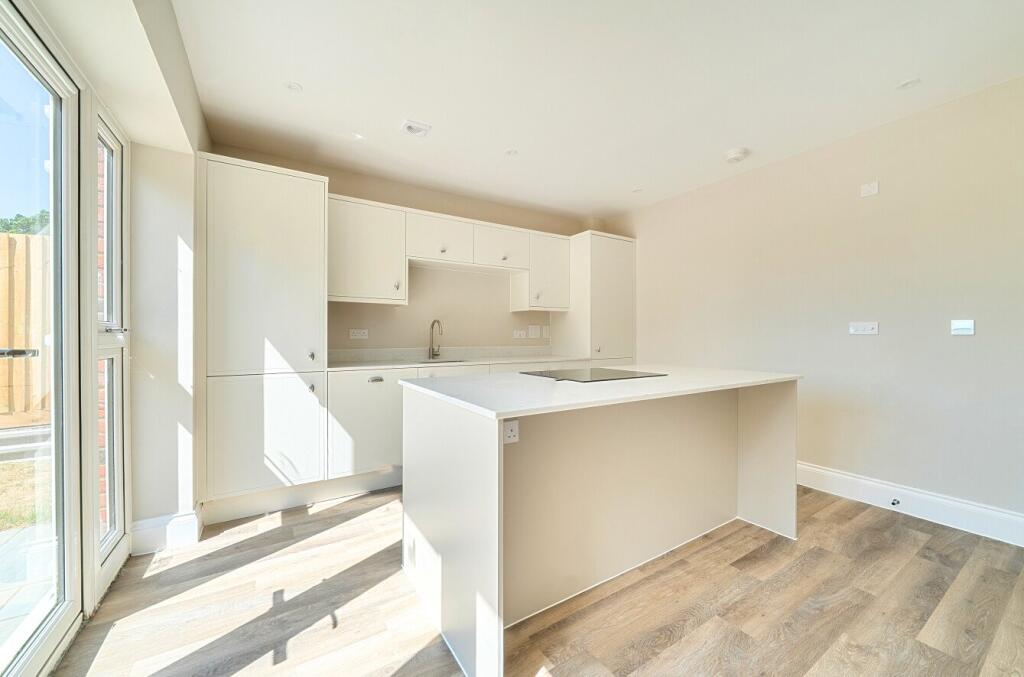 House in Southampton - View 4