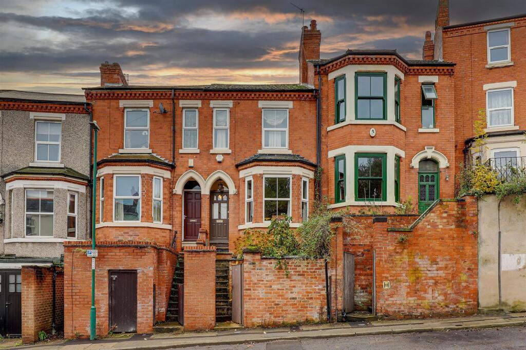 Sneinton Hollows, Nottingham, NG2, Nottingham