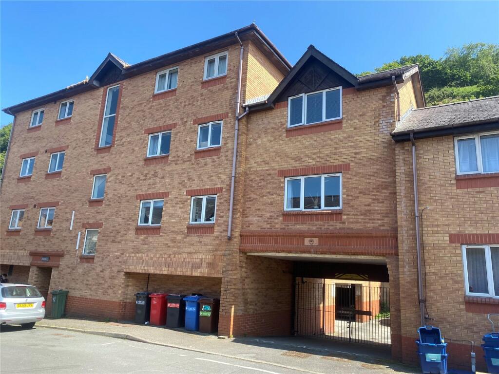 Main image of property: Saerlys, Mount Street, Bangor, LL57