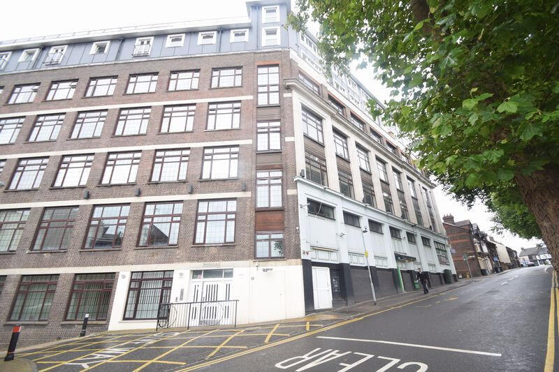 Main image of property: Hatton Place, 118 Midland Road, Luton, Bedfordshire, LU2