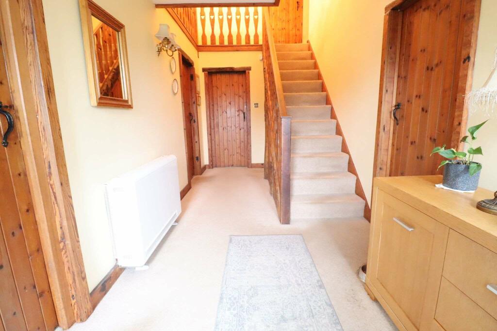 1, Oakhill, Daisy Nook, Manchester M35 9WJ photo 4