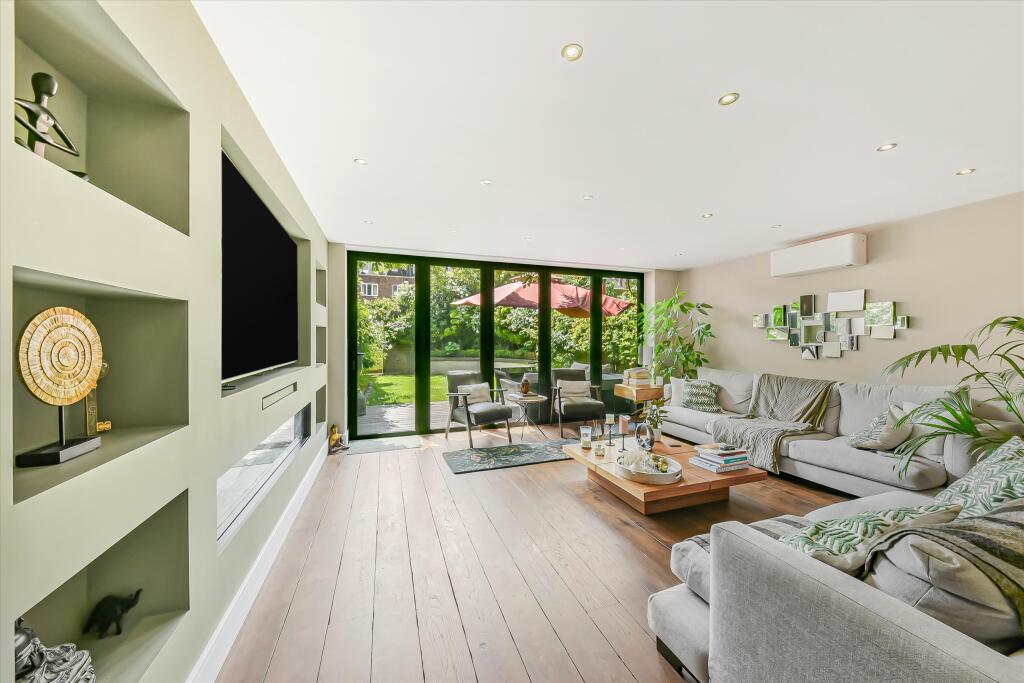 Main image of property: Court Close, St. Johns Wood Park, London NW8