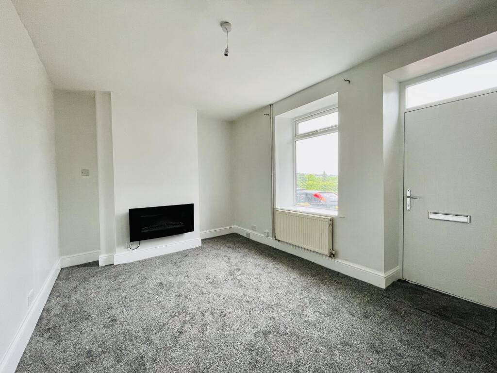 House in Barnsley, Honeywell, Monk Bretton - View 2