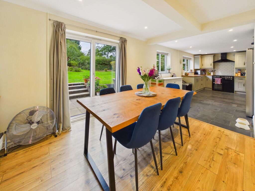 House in Uckfield, Hadlow Down - View 4