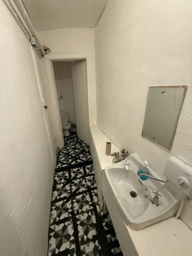WC.jpeg