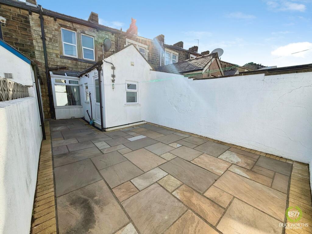 House in Burnley, Rose Grove - View 5