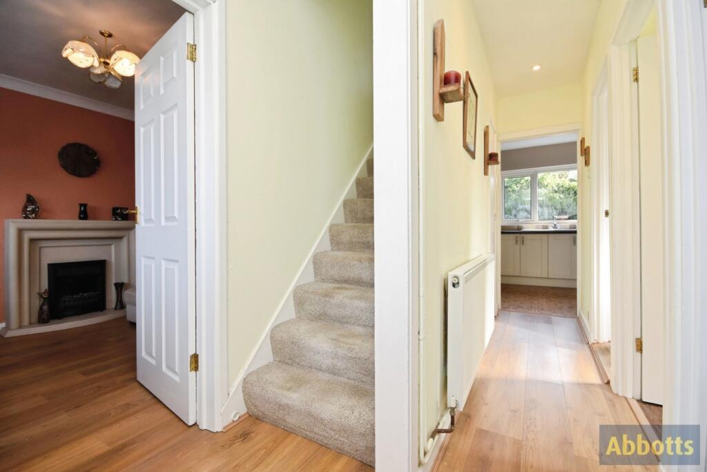 House in Rochford, Rayleigh - More