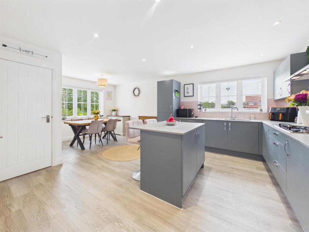 House in Tewkesbury, Twigworth - View 6