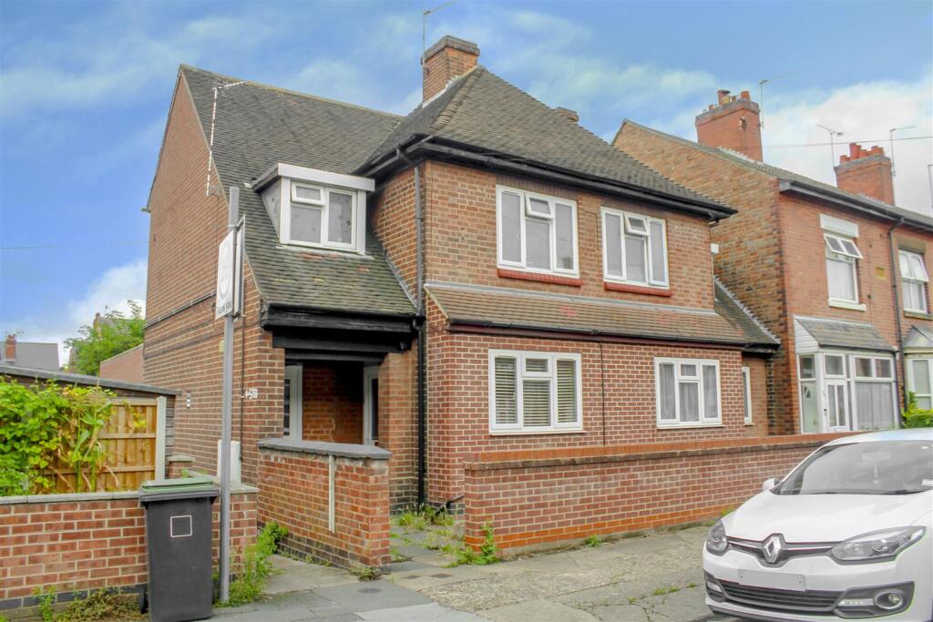 Main image of property: Victory Road, Beeston Rylands, Nottingham, NG9 1LH